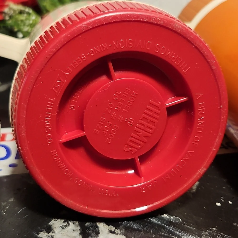 THERMO Vintage Thermoses 3